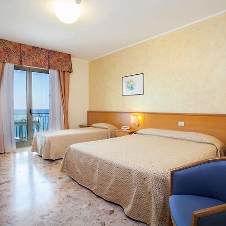 Hotel La Tonnara Amantea Eksteriør billede